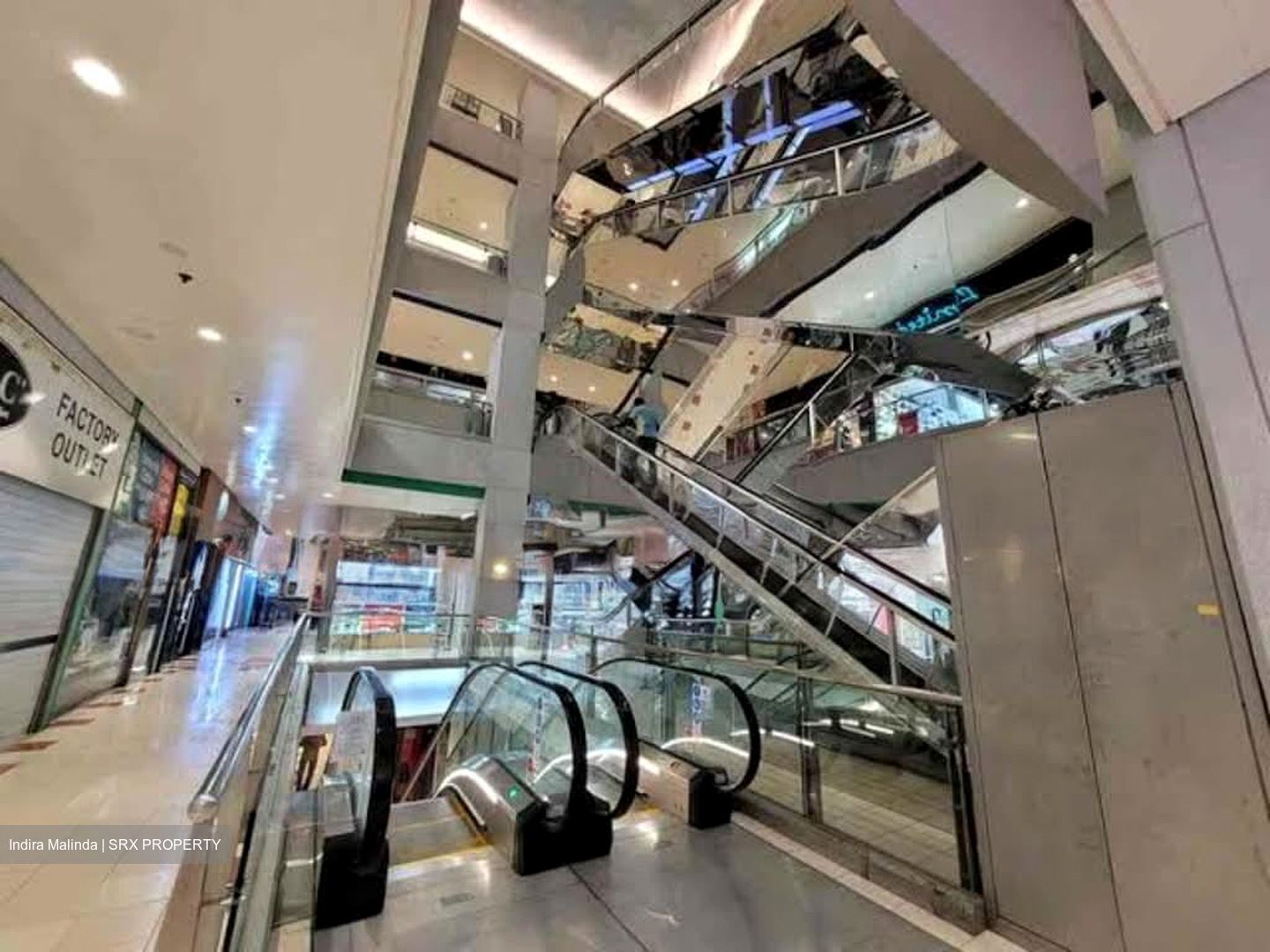 Excelsior Shopping Centre (D6), Shop House #575671741